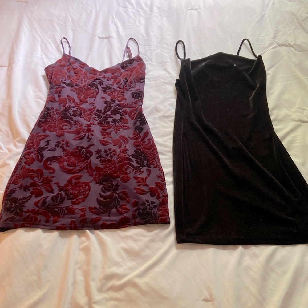 BUNDLE of 2 mini prom dresses
